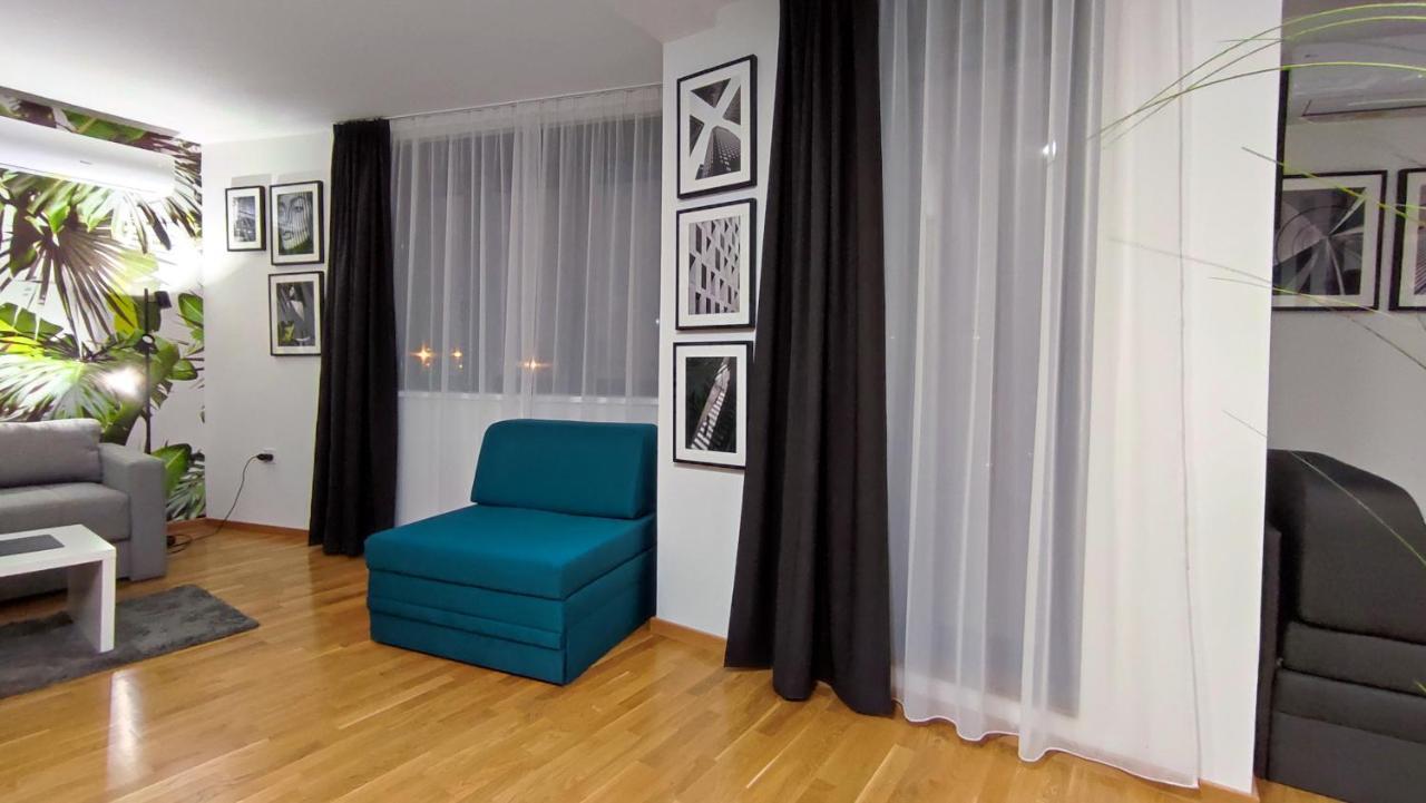 House Of Mac Apartments Ni エクステリア 写真