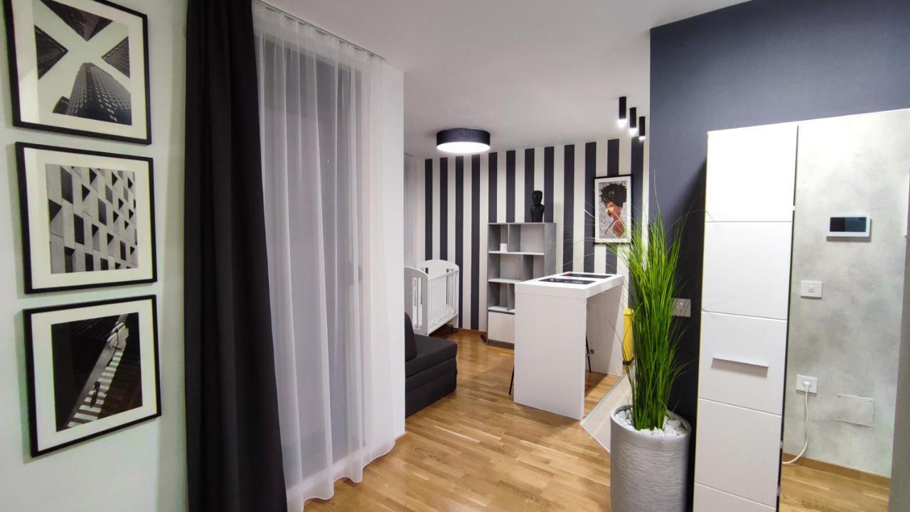 House Of Mac Apartments Ni エクステリア 写真